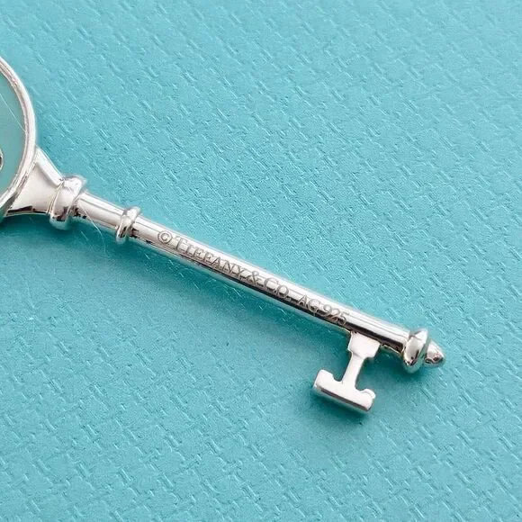 🧧SOLD🎋Tiffany & Co. Blue Enamel Knot Key Pendant Silver Oval Link Necklace 30” - Picture 4 of 9